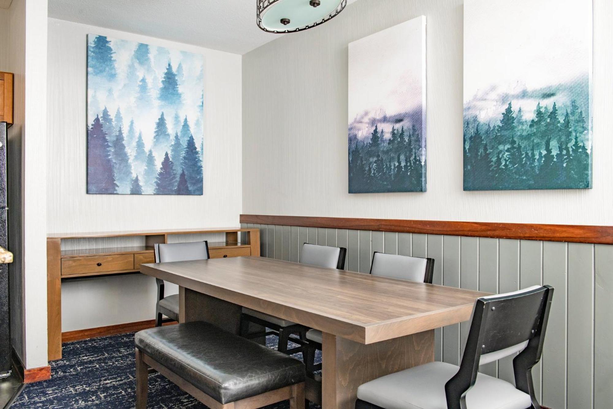 Club Wyndham Glacier Canyon Lake Delton Buitenkant foto