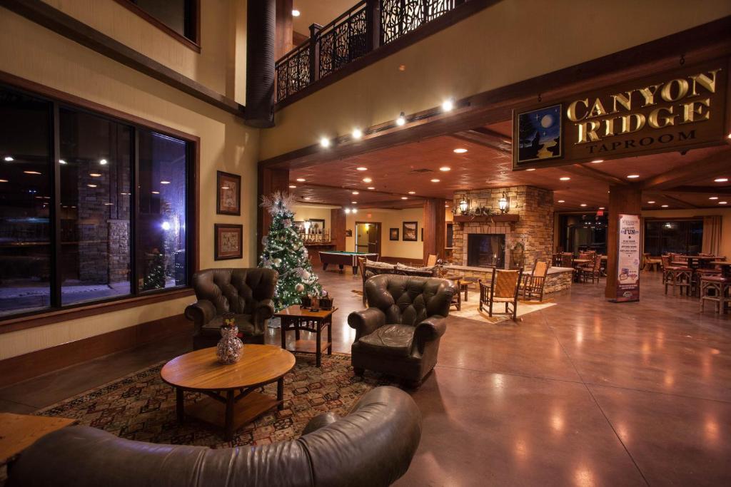 Club Wyndham Glacier Canyon Lake Delton Buitenkant foto
