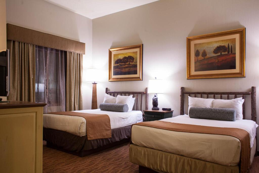 Club Wyndham Glacier Canyon Lake Delton Buitenkant foto