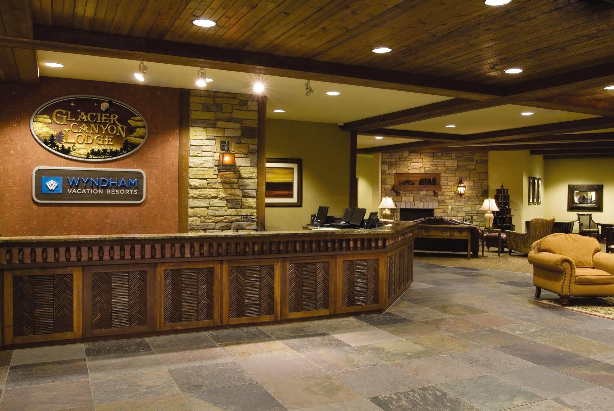 Club Wyndham Glacier Canyon Lake Delton Buitenkant foto